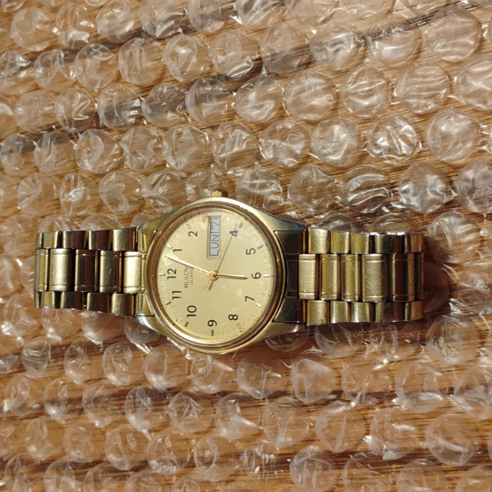 Bulova gold watch (not running)